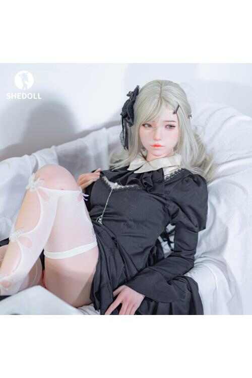 SHEDOLL 顧小雨 158cm 哥德蘿莉塔 · 銀金髮絲+可動關節 · 蕾絲吊帶襪坐姿 · 私處復刻定制